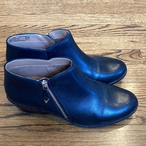 Vonic Black Booties-Size 10-Like new. Only worn a few times.